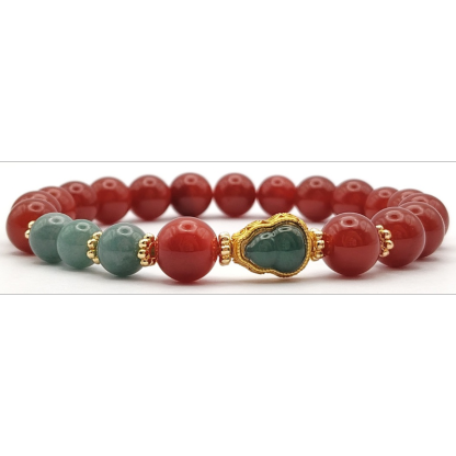 Nan Hong Agate With Guatemalan Jade Hulu Design